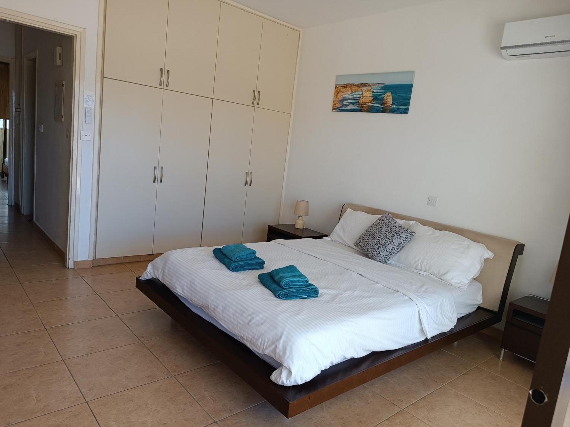 Pool Side 2 Bedroom Queens Gardens Complex Pafos Zewnętrze zdjęcie