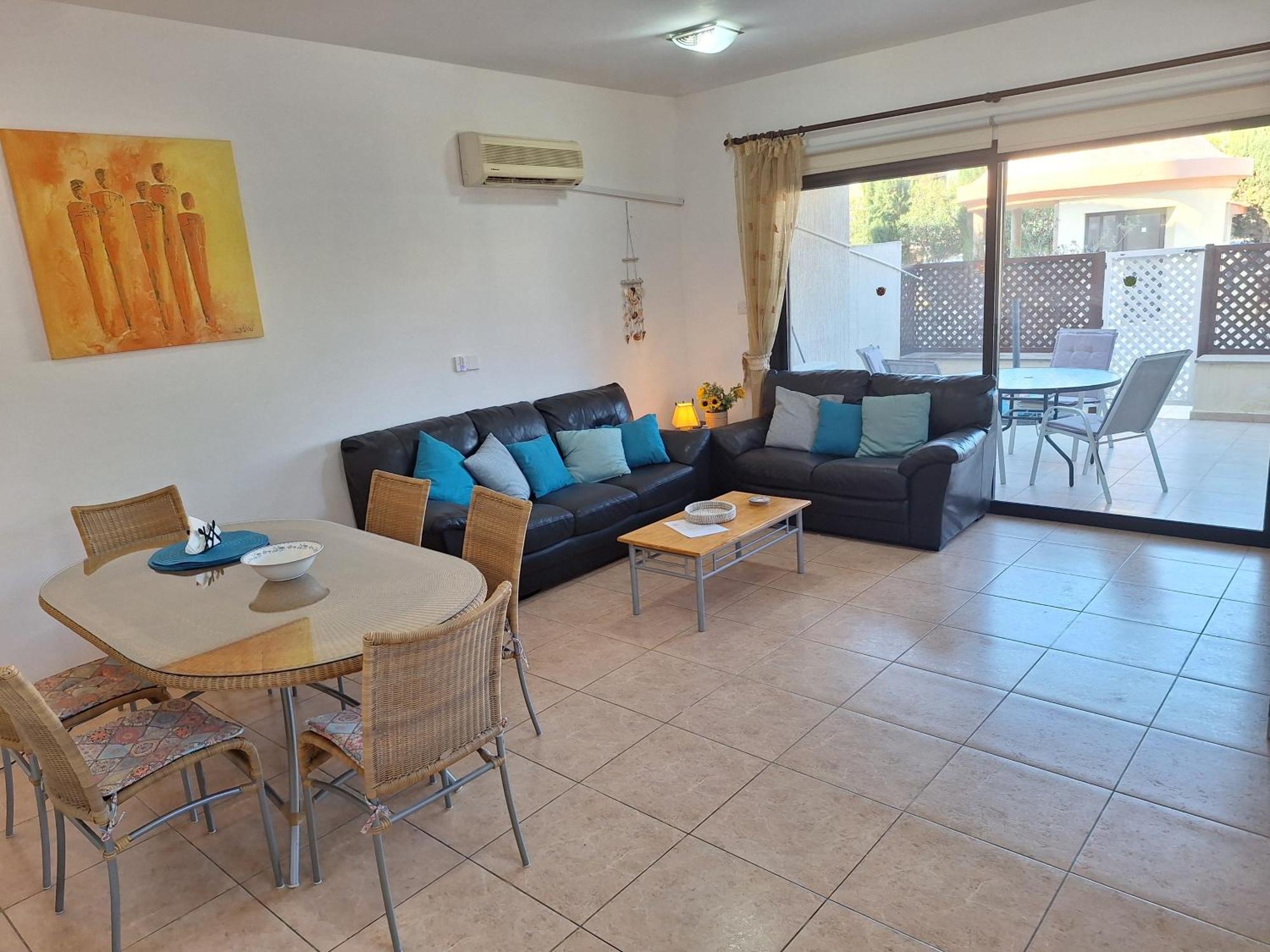 Pool Side 2 Bedroom Queens Gardens Complex Pafos Zewnętrze zdjęcie